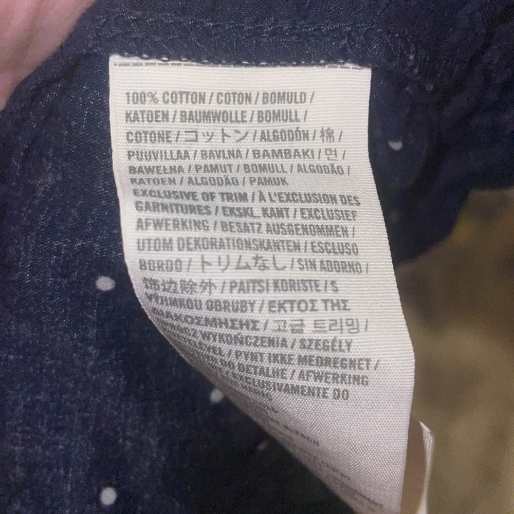 Hollister Med - Picture 7 of 7